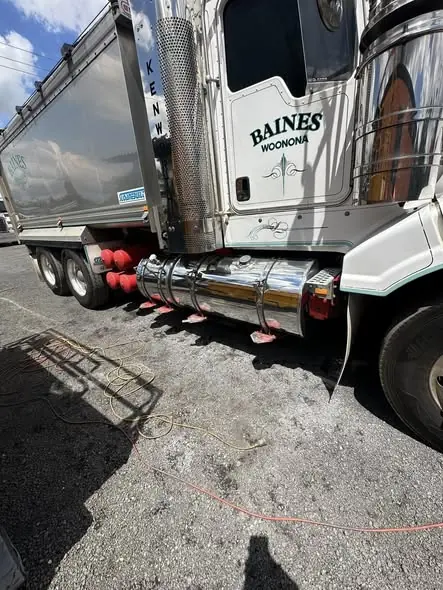 Truck polishing job by Star Metal Polishing, 19 Mar 2025