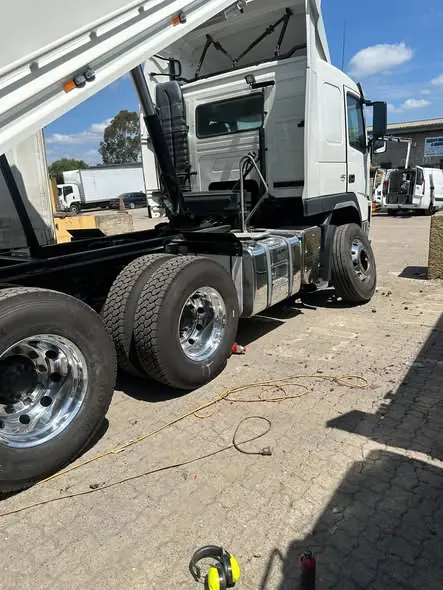 Truck polishing job by Star Metal Polishing, 20 May 2025