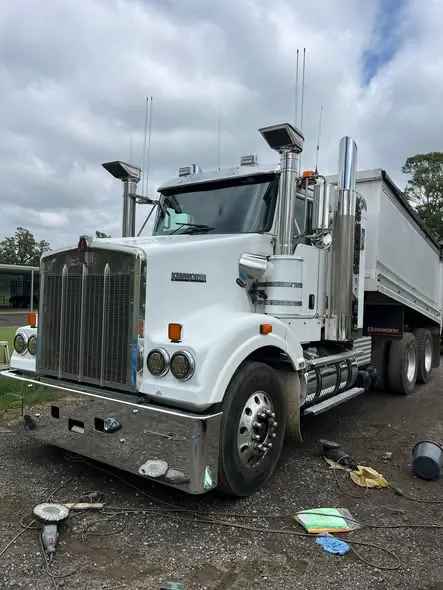 Truck polishing job by Star Metal Polishing, 4 Apr 2026