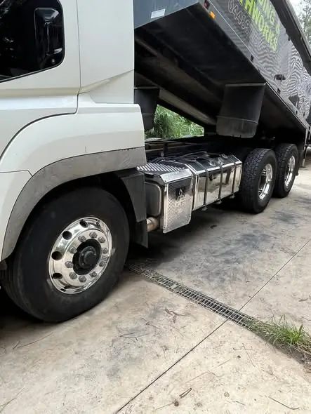 Truck polishing job by Star Metal Polishing, 4 Apr 2026