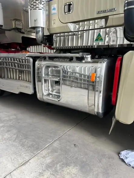 Truck polishing job by Star Metal Polishing, 4 Apr 2026